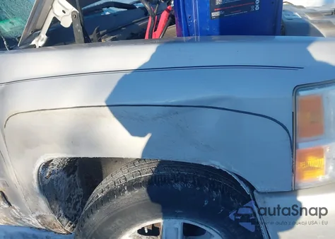 2008 Chevrolet Silverado 1500 Lt1 z USA, uszkodzony, nr VIN 2GCEK19J881188820